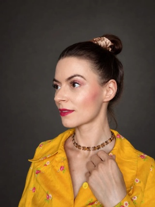 Naszyjnik z cytrynem, kwarcem dymnym i złotym hematytem– Skowronek Miodowy